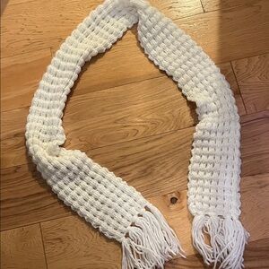 Old Navy Ivory Textured Scarf